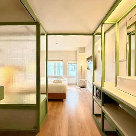 Out Marques Guest house *