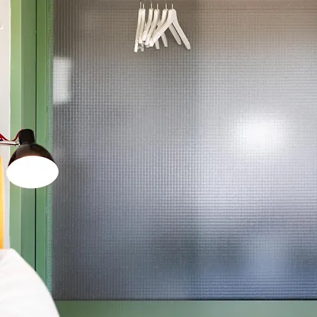 ゲストハウス Out Marques