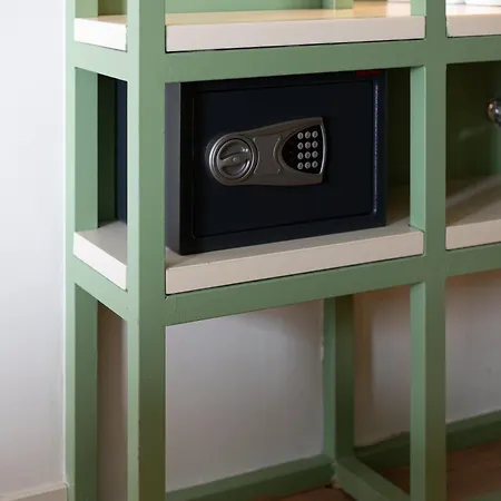 Out Marques Pensionat 4*