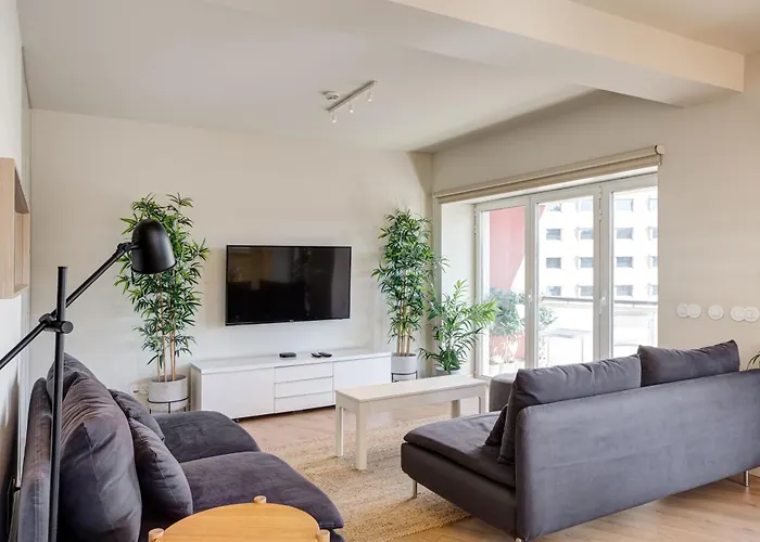 Out Marques 4* 리스본