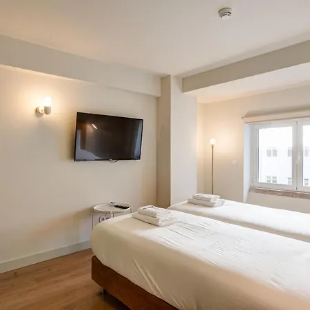 Out Marques Lissabon