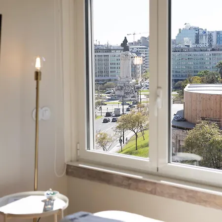 Out Marques 4* Lisboa