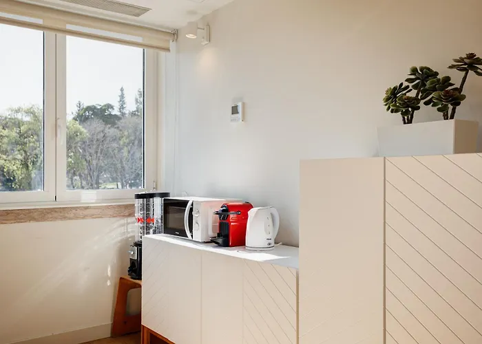 Out Marques 4* Lisboa