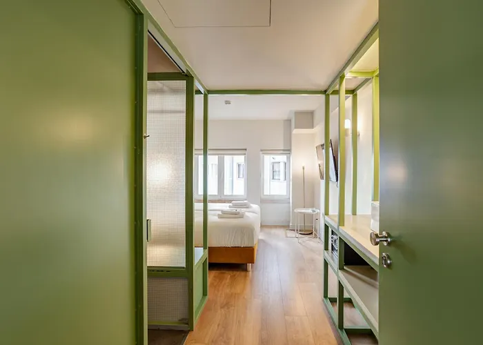 Out Marques 招待所 4*