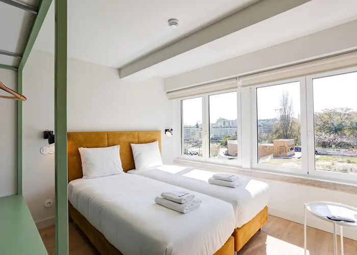 招待所 Out Marques 4*